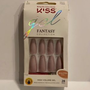 Kiss High Volume Gel Sculpted Nails Fantasy Collection